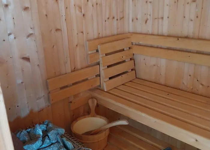 Le Terminus * Echassieres